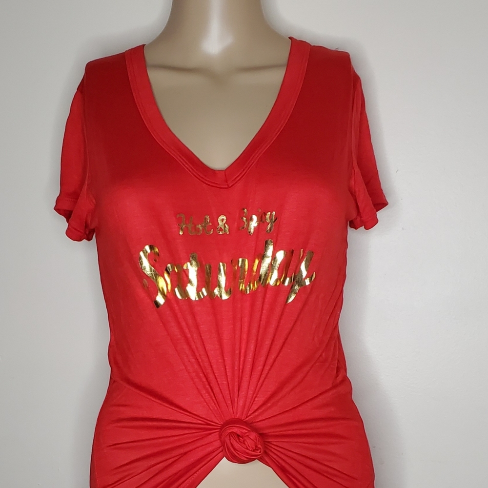 HOT & SPICY SATURDAY TOP
